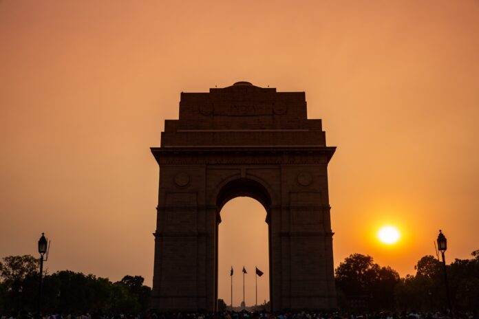 India gate sunset